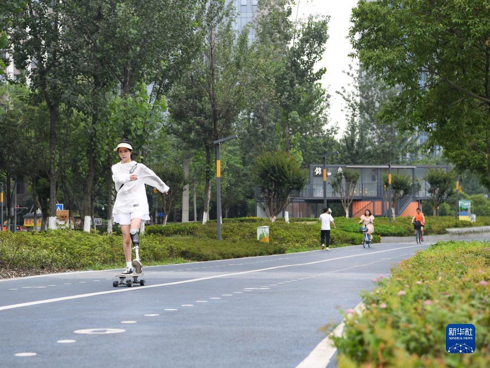 电子娱乐